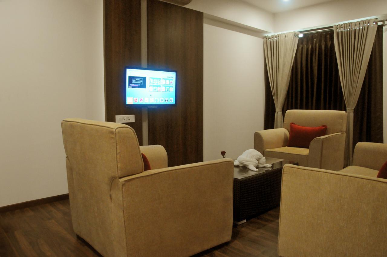 Hotel 3 Leaves Kolhapur Eksteriør billede