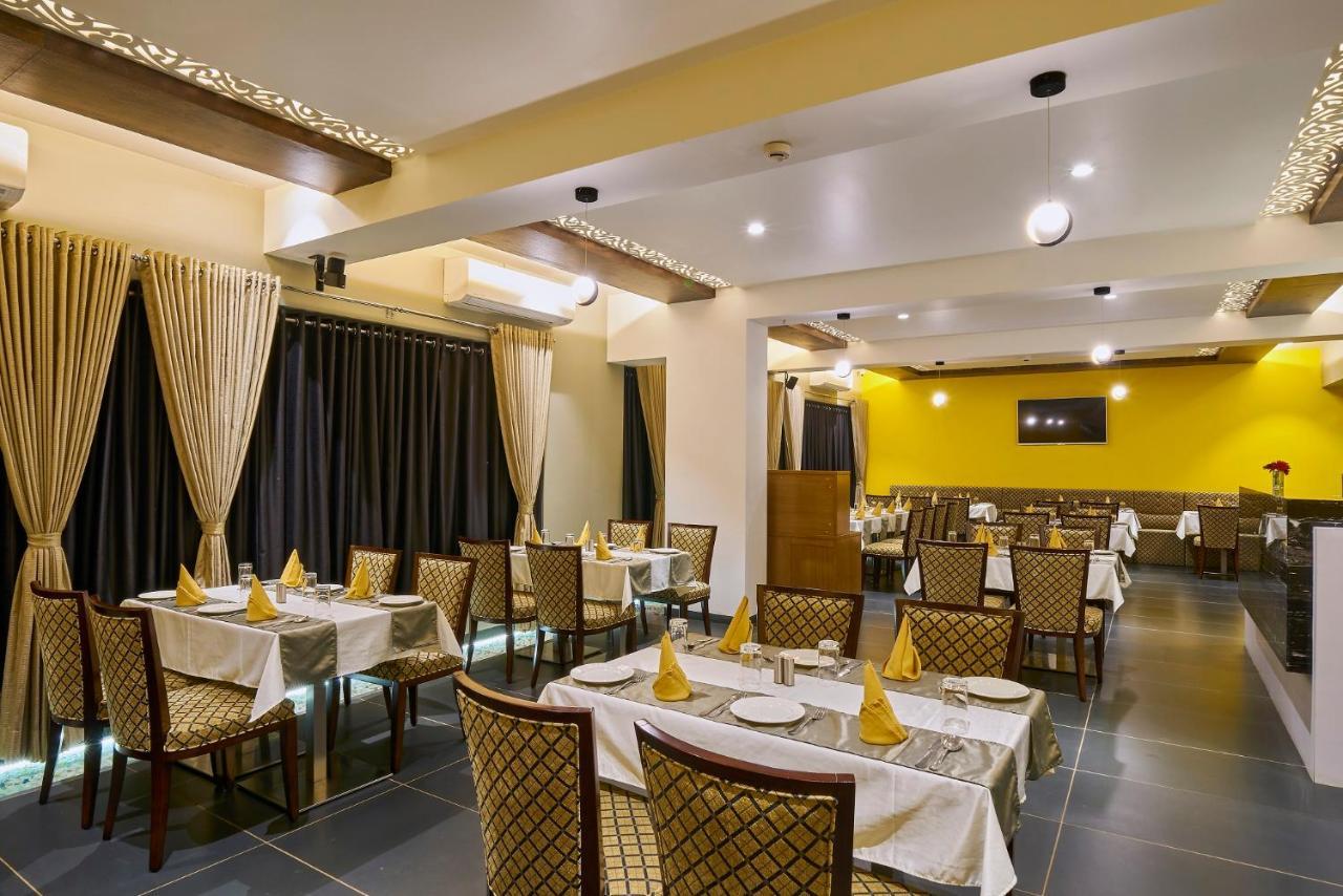 Hotel 3 Leaves Kolhapur Eksteriør billede