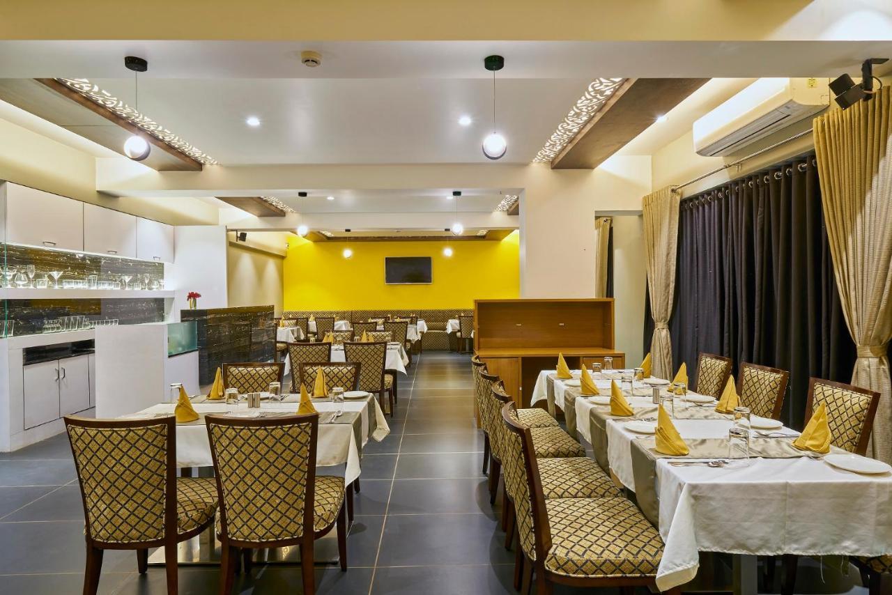 Hotel 3 Leaves Kolhapur Eksteriør billede